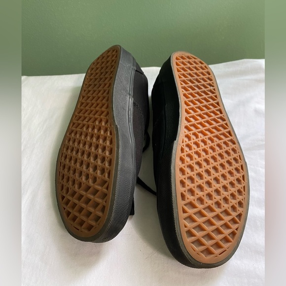 Black Vans- Era - Picture 5 of 5